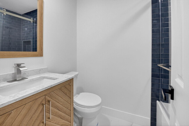 Building Photo - 5047 Brian Blvd