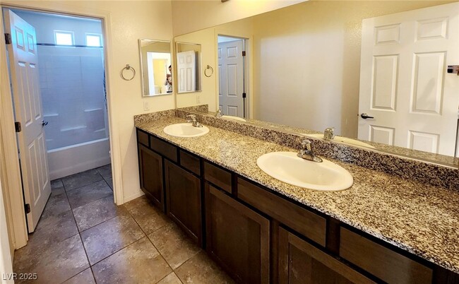 Building Photo - 5812 Beluga Bay St