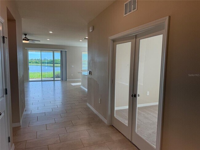 Building Photo - 5740 Woodland Sage Dr