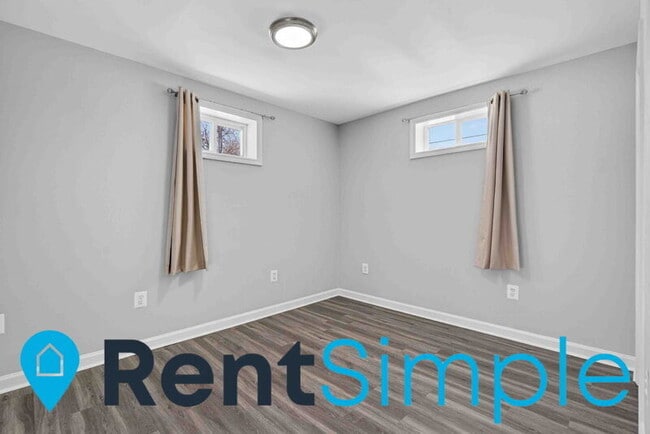 Building Photo - 5392 Lee Hwy