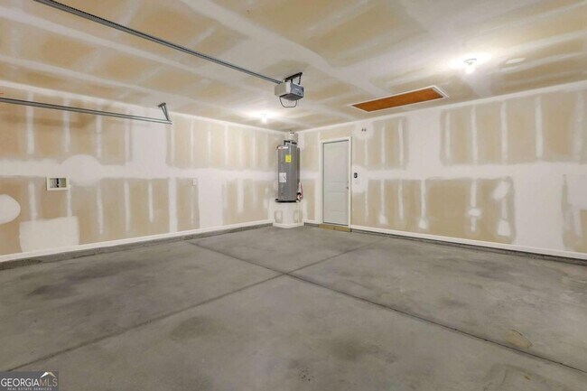 Building Photo - 56 Hayden Dr