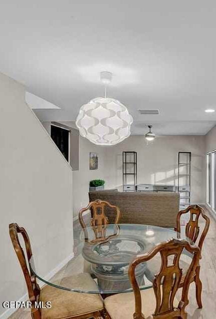 Building Photo - 4016 Camelot Heights Dr