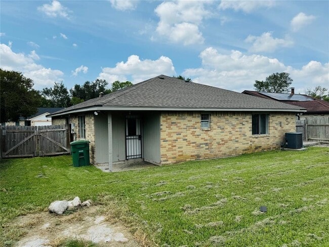 Building Photo - 15603 Raven Trail