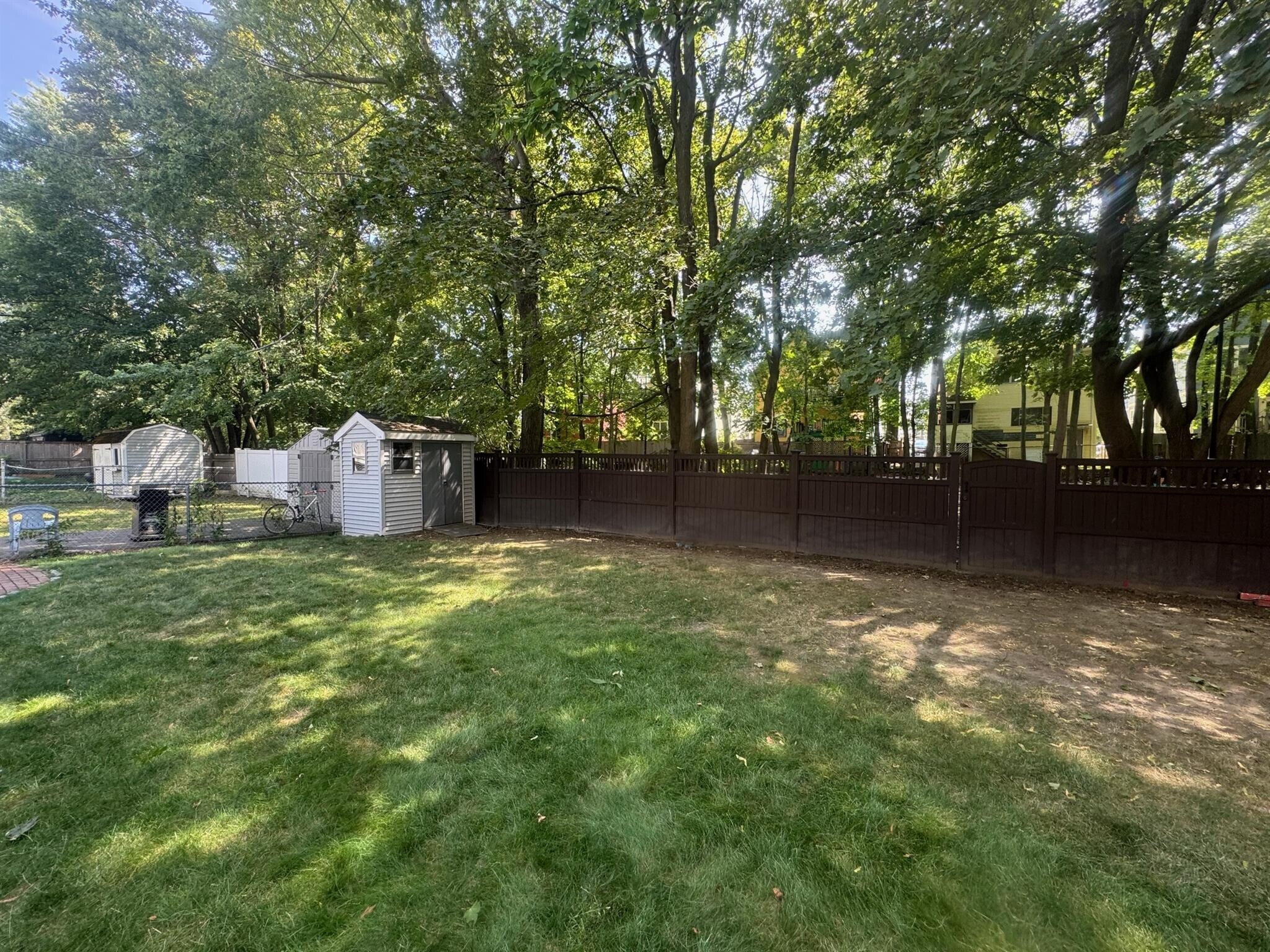 Building Photo - 86 Morrison Ave