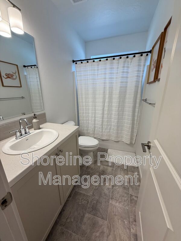 Building Photo - 10093 W Novato Dr