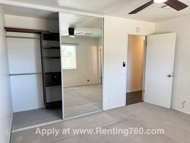 Building Photo - Updated Home Near Military base