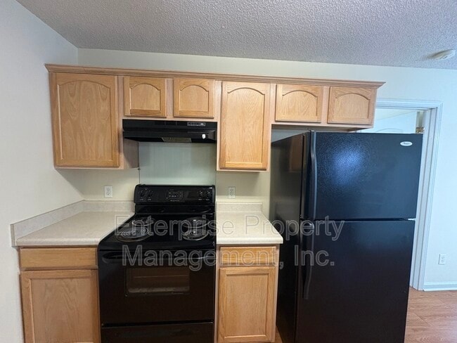 Building Photo - 10127 Cross Valley Dr