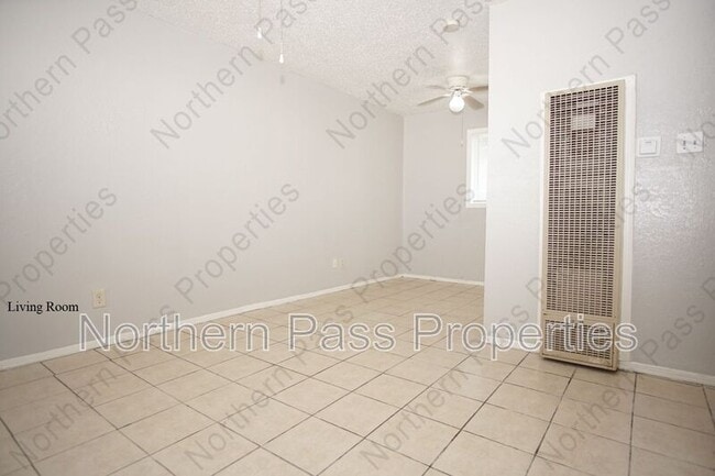 Building Photo - 3803 Tyler Ave