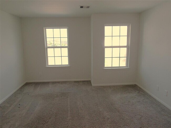 Building Photo - 14302 Beach Pine Trail