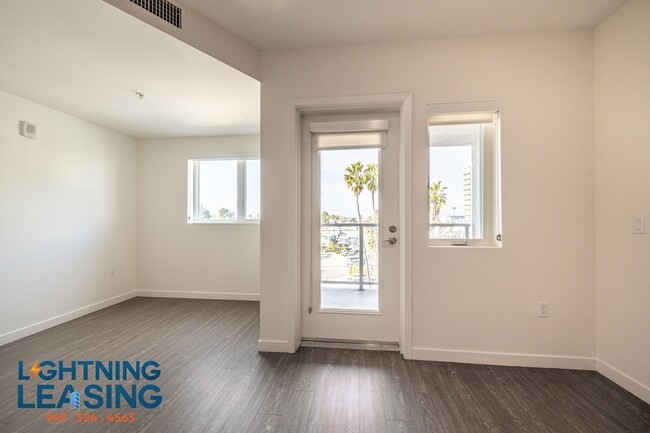 Building Photo - Luxury Living in North Hollywood – One Mon...