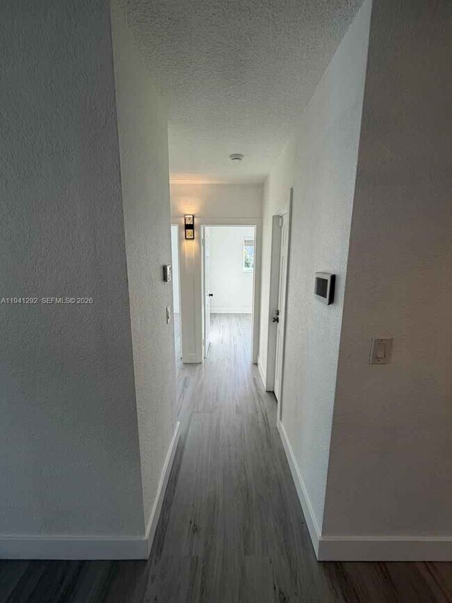 Building Photo - Southwest 96th Avenue, Miami, FL 33165 - 3 BR 2 BA single-family home