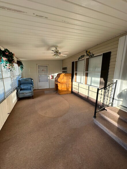 Building Photo - 115 Ells Country Estates