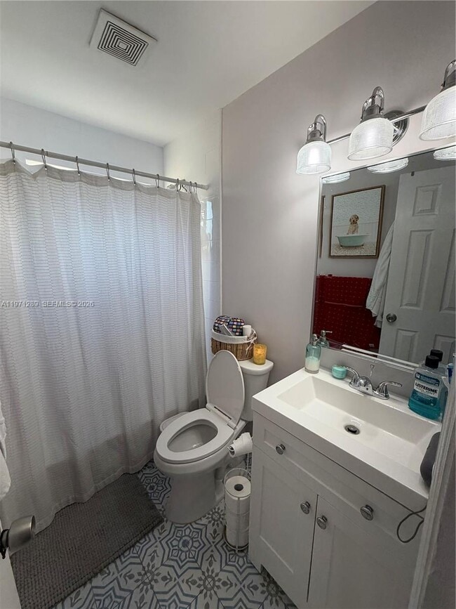 Building Photo - 3101 SW 27th Ave