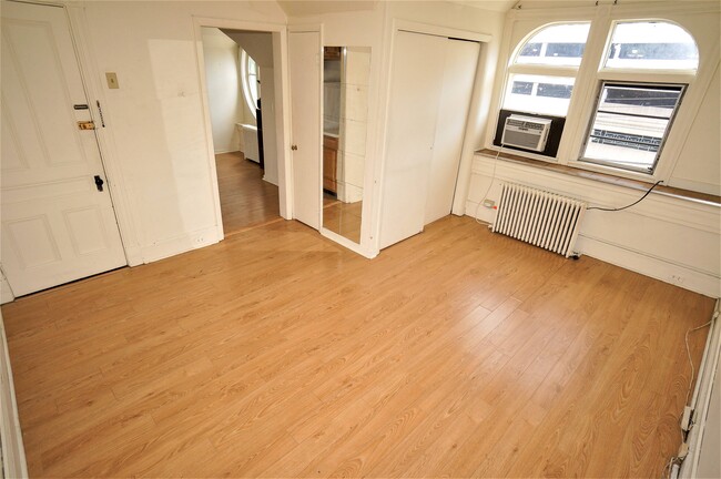 Living Room - Arlington Houses