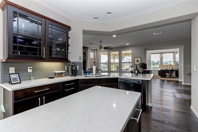 Building Photo - 5423 NW 35th Ln Rd