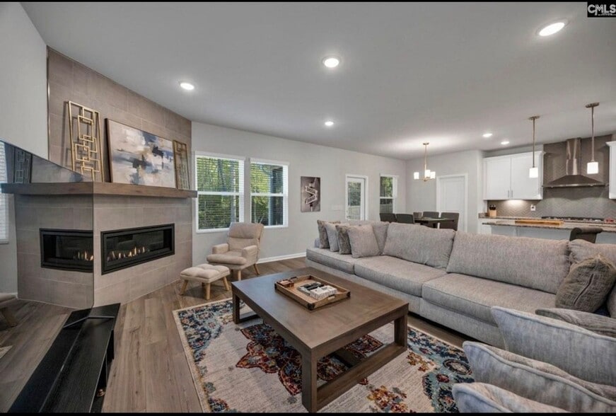 Building Photo - 183 Schneider Ln
