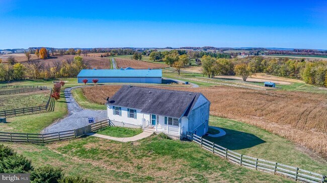 Building Photo - 8960 Albaugh Rd