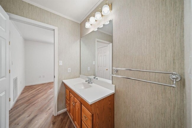 Building Photo - 15502 Kitty Hawk Dr