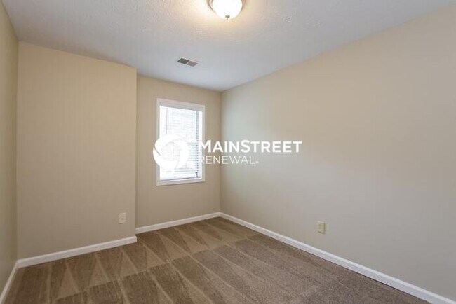 Building Photo - 3 Bedroom Pet-Friendly Home in Stone Mount...