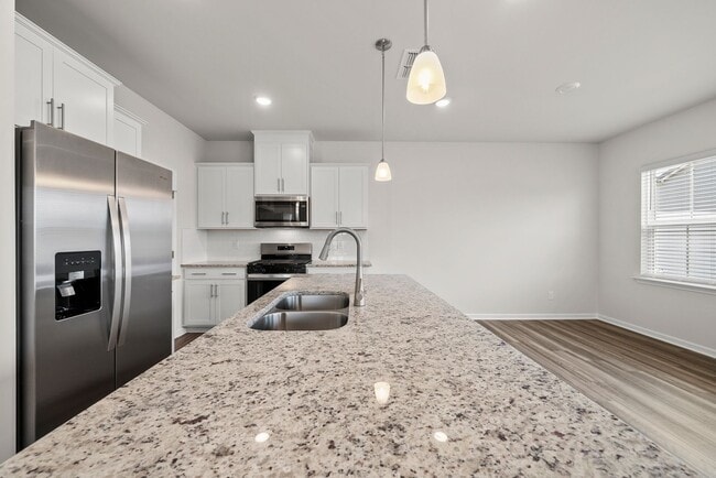 Building Photo - Amazing New Construction Townhome in Durham - Easy commute to RTP, Brier Creek