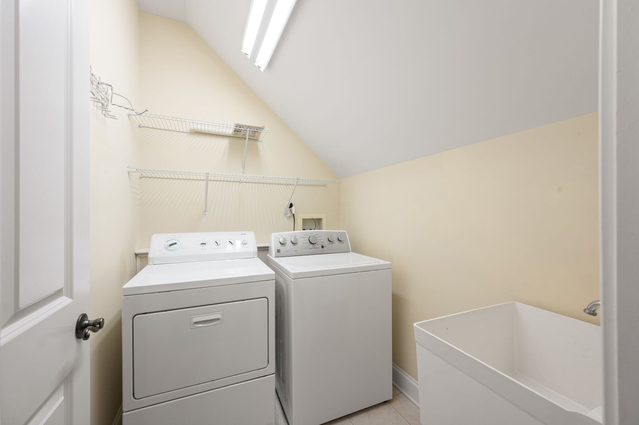 Building Photo - 172B Woodmont Blvd