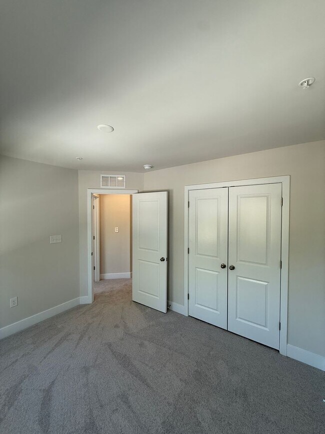 Building Photo - Stylish Townhome Overlooking River Marsh Golf Course- Cambridge, MD
