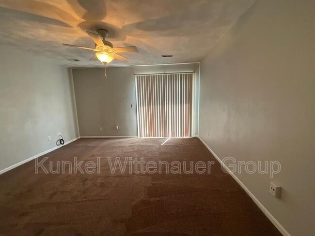 Building Photo - 287 Eagle Ridge