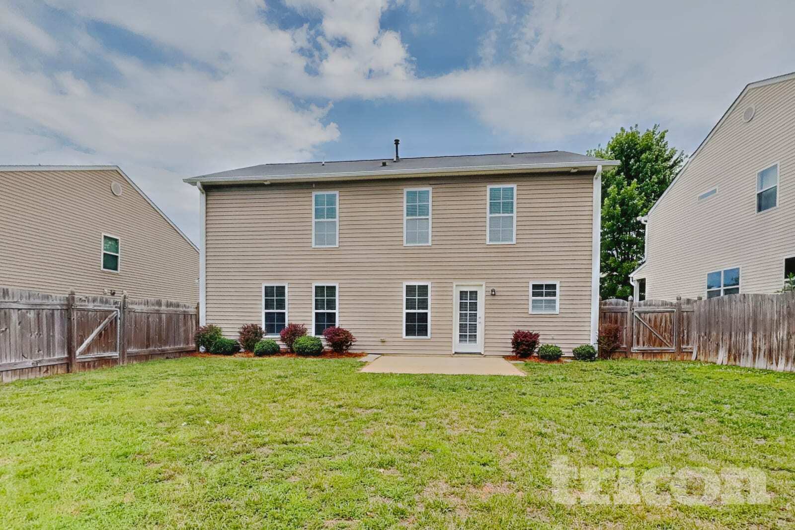 Building Photo - 3730 Spring Willow Way