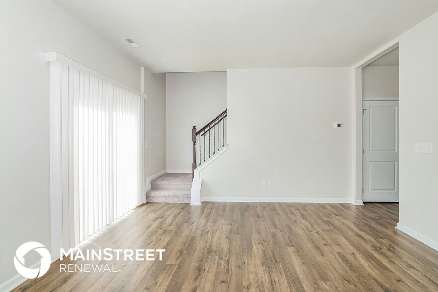 Building Photo - 12032 Spearmint Ln