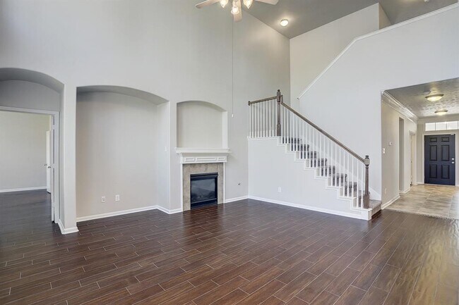 Building Photo - 12331 Crescent Mountain Ln