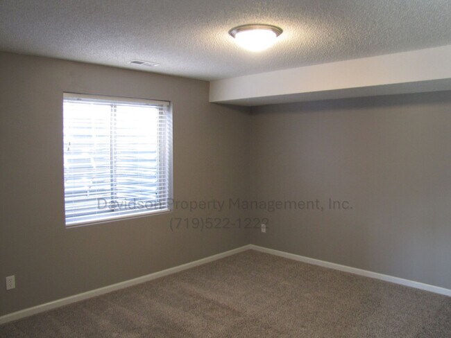 Building Photo - Beautifully Updated Home in Security-Widef...