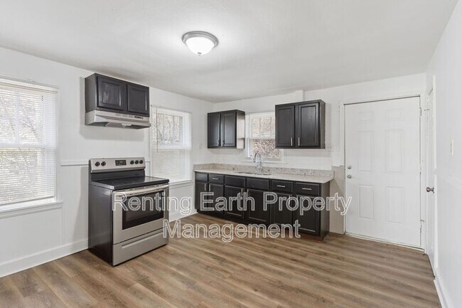 Building Photo - 5515 Wilborn Dr