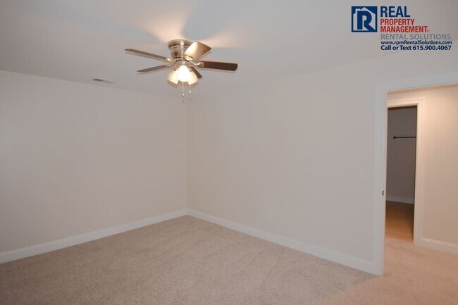 Building Photo - 3414 Pershing Dr