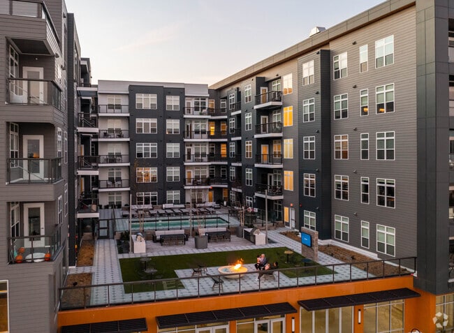 Building Photo - BLVD at Revere Beach