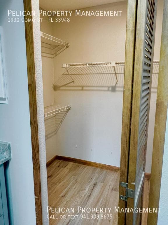 Building Photo - 1930 Como St