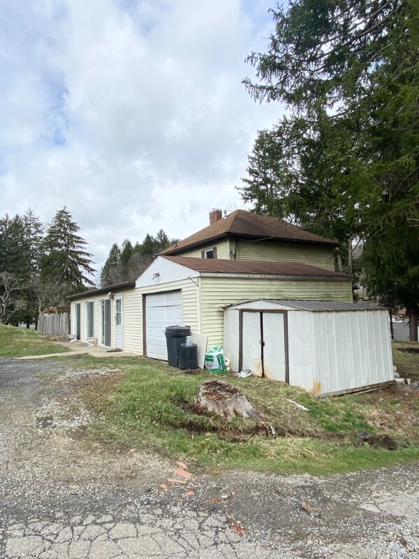 Building Photo - 8111 Bull Creek Rd