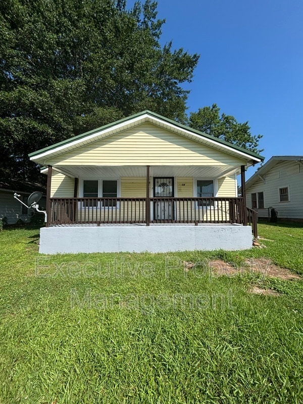 Primary Photo - 1204 13th Ave N