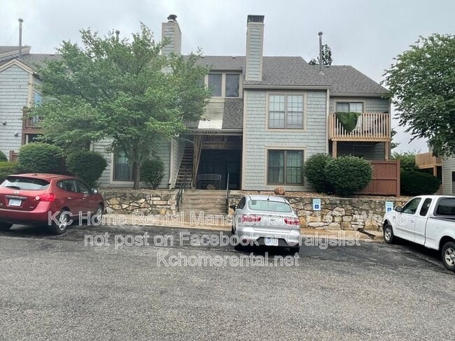 Building Photo - 12013 W 58th Pl