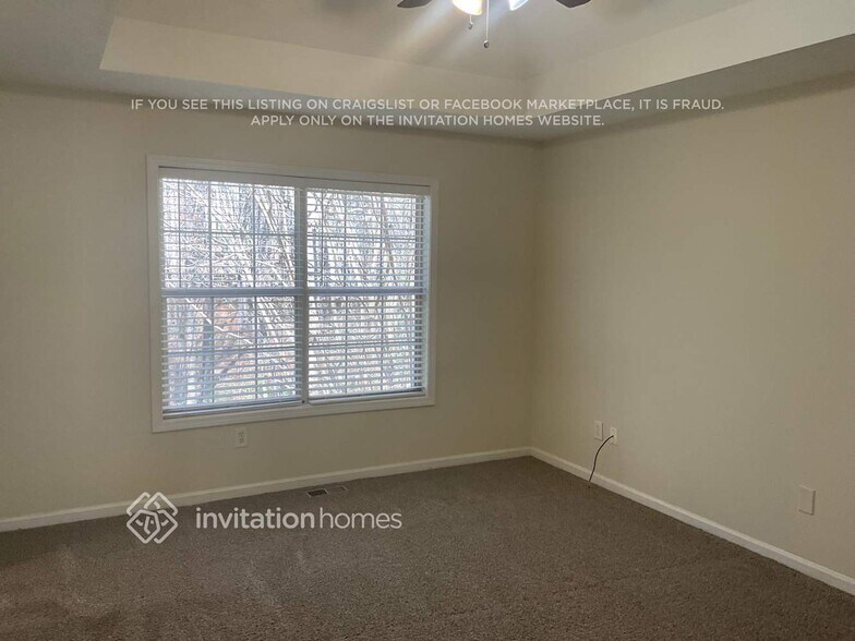 Building Photo - 321 Honeysuckle Terrace