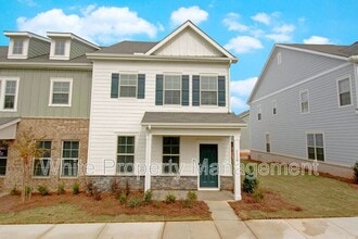 Building Photo - 3130 Glenn Hope Wy