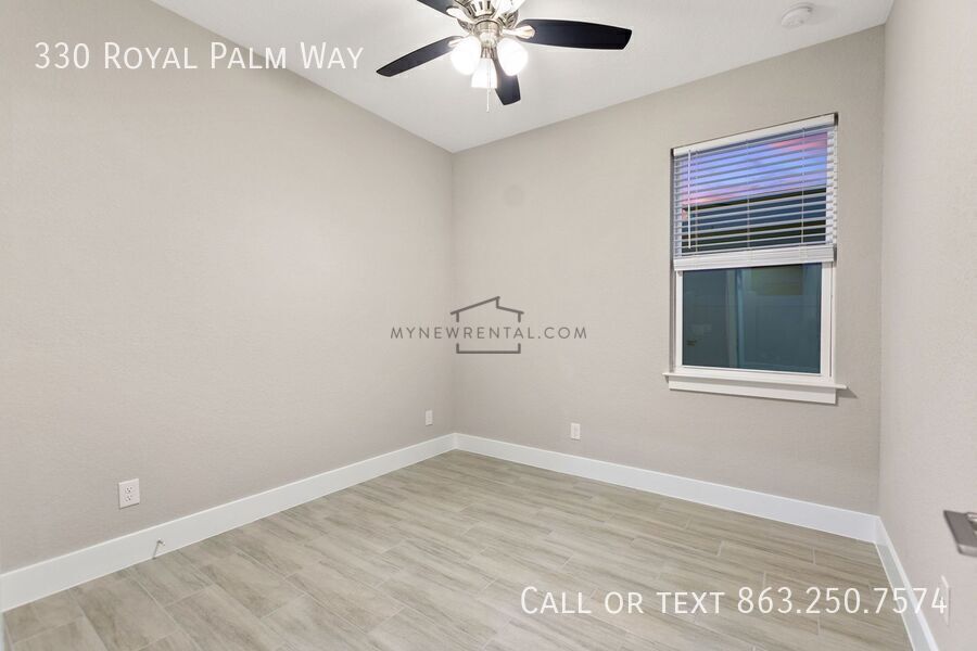 Building Photo - 330 Royal Palm Wy