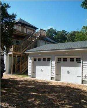 Building Photo - 614 Dune St