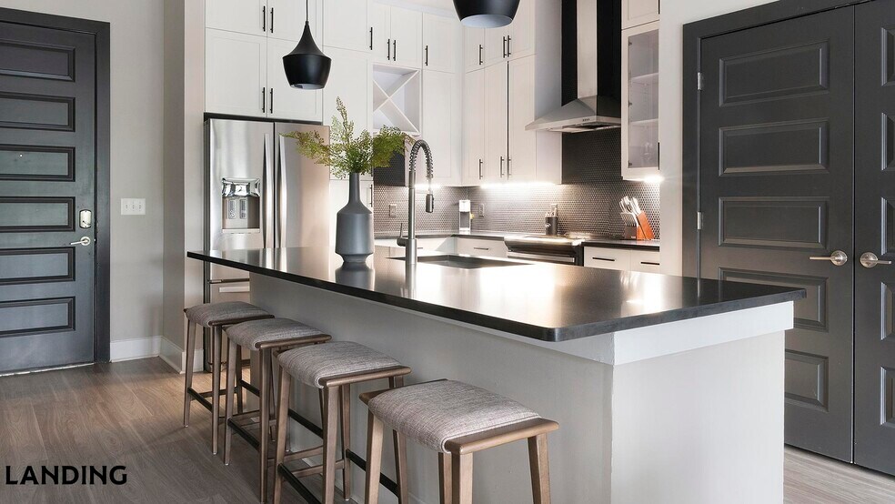 Building Photo - 2550 Blackmon Dr