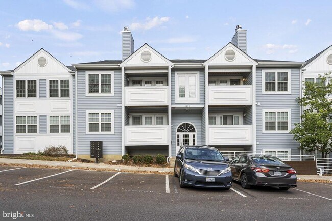 Building Photo - 6425 Richmond Hwy