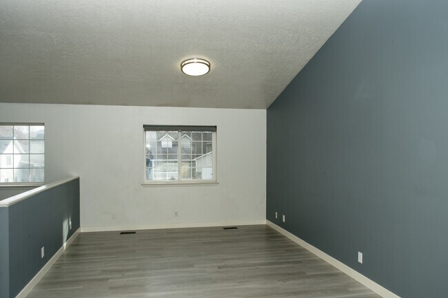 Building Photo - 427 S 1200 W