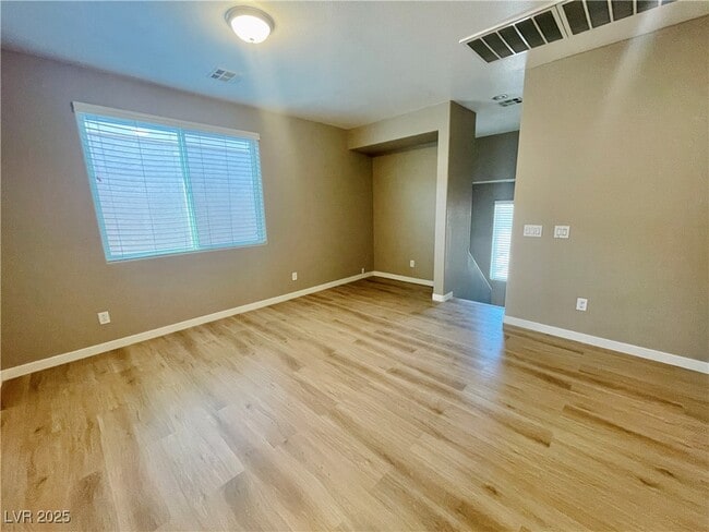 Building Photo - 5358 Panaca Spring St