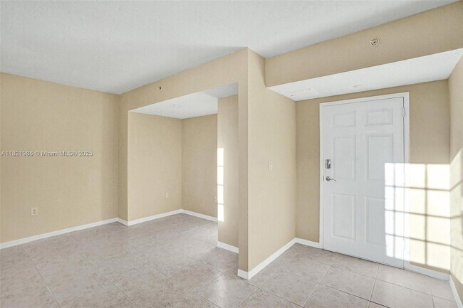 Building Photo - 201 Golden Isles Dr
