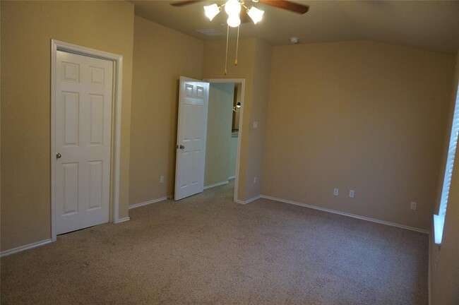 Building Photo - 14815 Avery Ranch Blvd