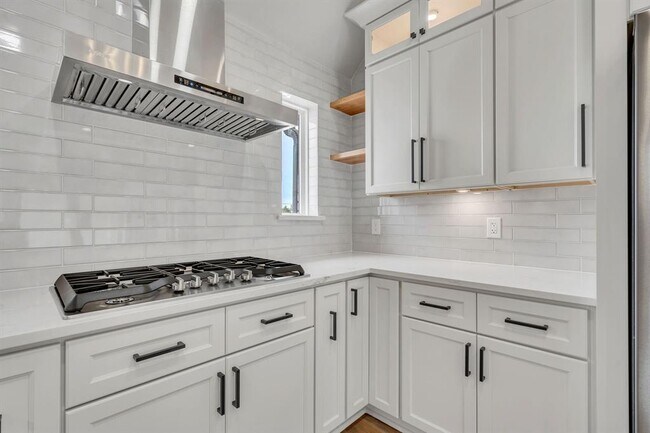 Building Photo - 157 Country Pl Ln