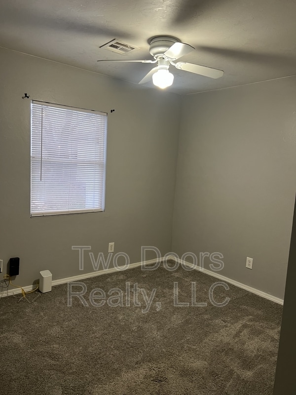 Building Photo - 504 Georgia St